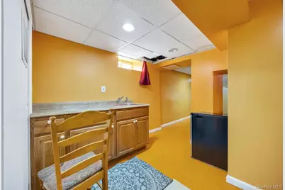 48 Liberty Avenue, Mineola, NY 11501 - Photo 25