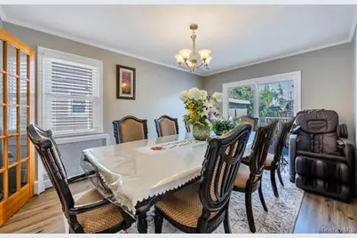 48 Liberty Avenue, Mineola, NY 11501 - Photo 5