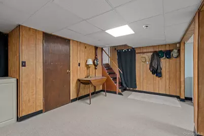 8 Beekman Street, Poughkeepsie, NY 12601 - Photo 35
