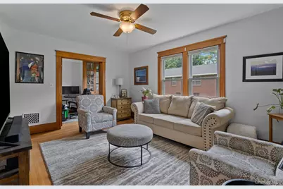 8 Beekman Street, Poughkeepsie, NY 12601 - Photo 5