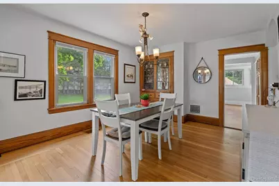 8 Beekman Street, Poughkeepsie, NY 12601 - Photo 11