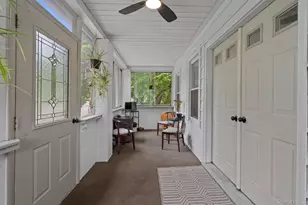 8 Beekman St, Poughkeepsie, NY 12601 - Photo 3