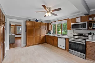 8 Beekman St, Poughkeepsie, NY 12601 - Photo 17