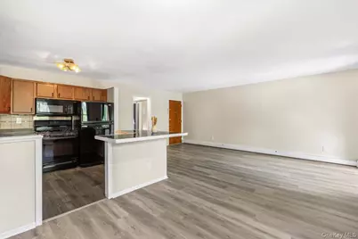 4 Dove Court #F, Croton on Hudson, NY 10520 - Photo 7