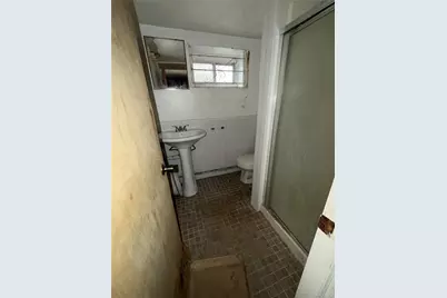 9922 193rd Street, Hollis, NY 11423 - Photo 15