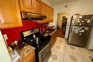 99-22 193rd St, Hollis, NY 11423 - Photo 9