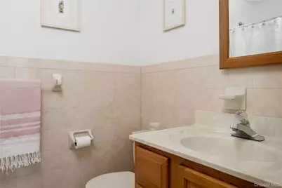 100 Bayberry Lane, Southold, NY 11971 - Photo 17