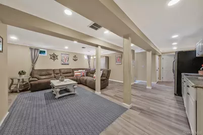 1 Queens Road, Miller Place, NY 11764 - Photo 27