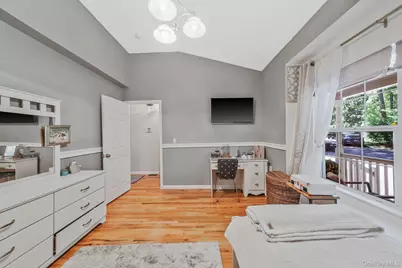 1 Queens Road, Miller Place, NY 11764 - Photo 19