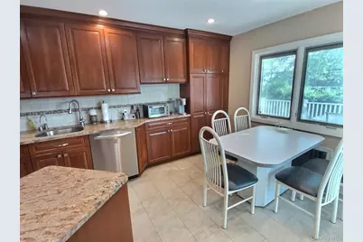 3452 Turf Road, Oceanside, NY 11572 - Photo 13