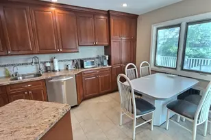 3452 Turf Rd, Oceanside, NY 11572 - Photo 13