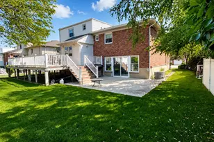 3452 Turf Rd, Oceanside, NY 11572 - Photo 45