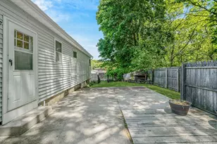 74 Huron St, Port Jefferson Station, NY 11776 - Photo 25