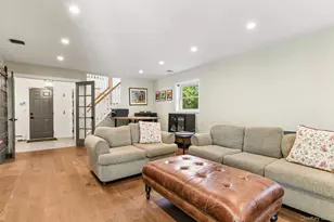 7 Dalton Ln, East Northport, NY 11731 - Photo 27