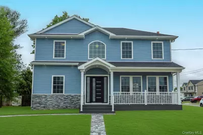 139 Maple Avenue, Bethpage, NY 11714 - Photo 1