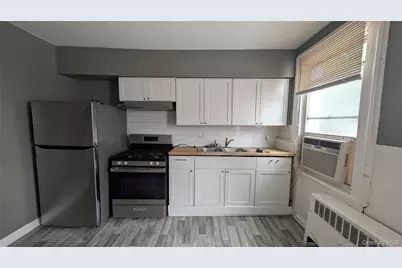 [Address not provided], Poughkeepsie, NY 12601 - Photo 5