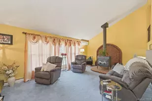 5 Spruceton St, Brookhaven, NY 11784 - Photo 19