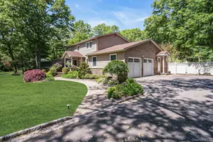 1 Sarah Dr, Dix Hills, NY 11746 - Photo 5