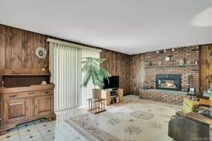 111 Daly Rd, East Northport, NY 11731 - Photo 23