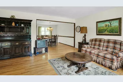 111 Daly Road, East Northport, NY 11731 - Photo 9
