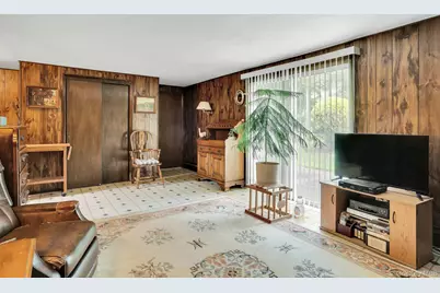 111 Daly Road, East Northport, NY 11731 - Photo 25
