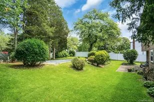 111 Daly Rd, East Northport, NY 11731 - Photo 29
