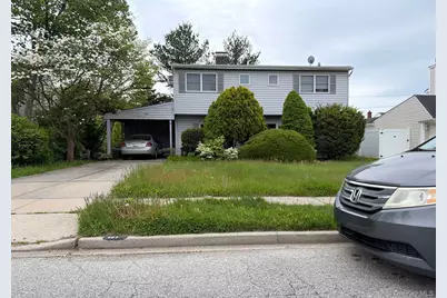 121 Farmedge Road, Levittown, NY 11756 - Photo 3