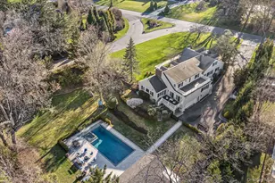 100 Elderfields Rd, Manhasset, NY 11030 - Photo 3