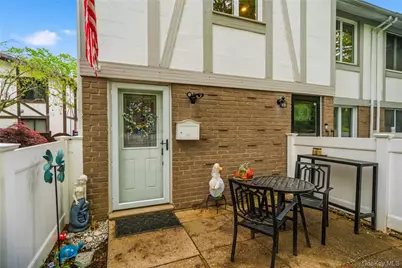 831 Blue Ridge Drive, Medford, NY 11763 - Photo 5