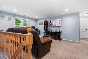 831 Blue Ridge Dr, Medford, NY 11763 - Photo 9