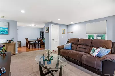 831 Blue Ridge Drive, Medford, NY 11763 - Photo 13