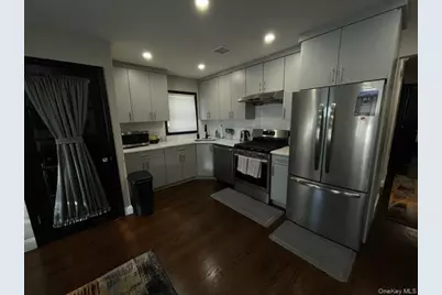 12005 Nashville Boulevard, Saint Albans, NY 11412 - Photo 5