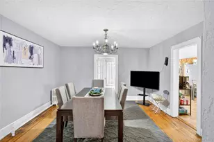 207 New Hyde Park Rd, New Hyde Park, NY 11040 - Photo 9