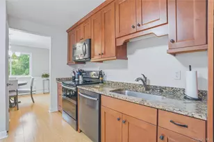 205 Village Dr, Brewster, NY 10509 - Photo 5
