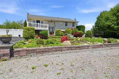 661 Shore Drive, Oakdale, NY 11769 - Photo 1