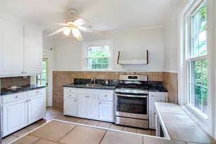 370 Scarsdale Rd, Tuckahoe, NY 10707 - Photo 17