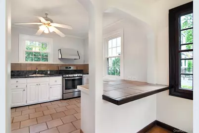 370 Scarsdale Road, Tuckahoe, NY 10707 - Photo 15