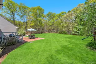 5 Barbara Anne St, Manorville, NY 11949 - Photo 39