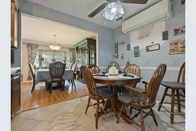 955 Bruce Drive, Wantagh, NY 11793 - Photo 5