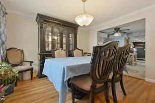 955 Bruce Dr, Wantagh, NY 11793 - Photo 3