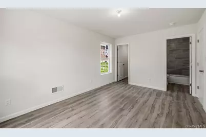 27 Wayne Avenue, West Haverstraw, NY 10993 - Photo 13