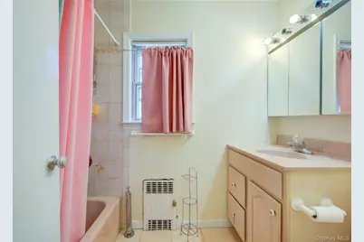 226-08 129th Avenue, Springfield Gardens, NY 11413 - Photo 19
