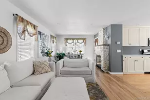 102 Garfield Pl, Massapequa, NY 11758 - Photo 9