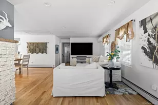 102 Garfield Pl, Massapequa, NY 11758 - Photo 5