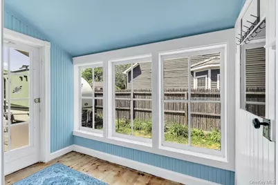 50 Rollstone Avenue, West Sayville, NY 11796 - Photo 11
