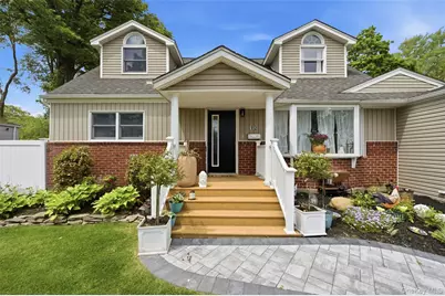 12 Browning Drive, Greenlawn, NY 11740 - Photo 3
