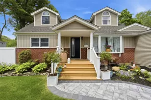 12 Browning Dr, Greenlawn, NY 11740 - Photo 3