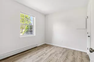 511 Bourdois Ave, Bellport, NY 11713 - Photo 13