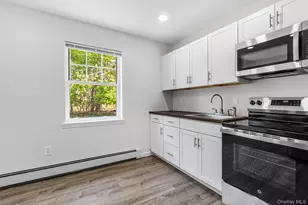 511 Bourdois Ave, Bellport, NY 11713 - Photo 7