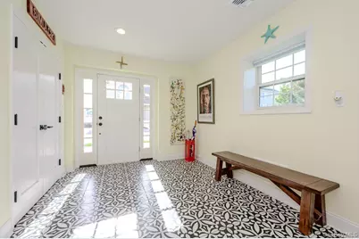 75 Curley Street, Long Beach, NY 11561 - Photo 3